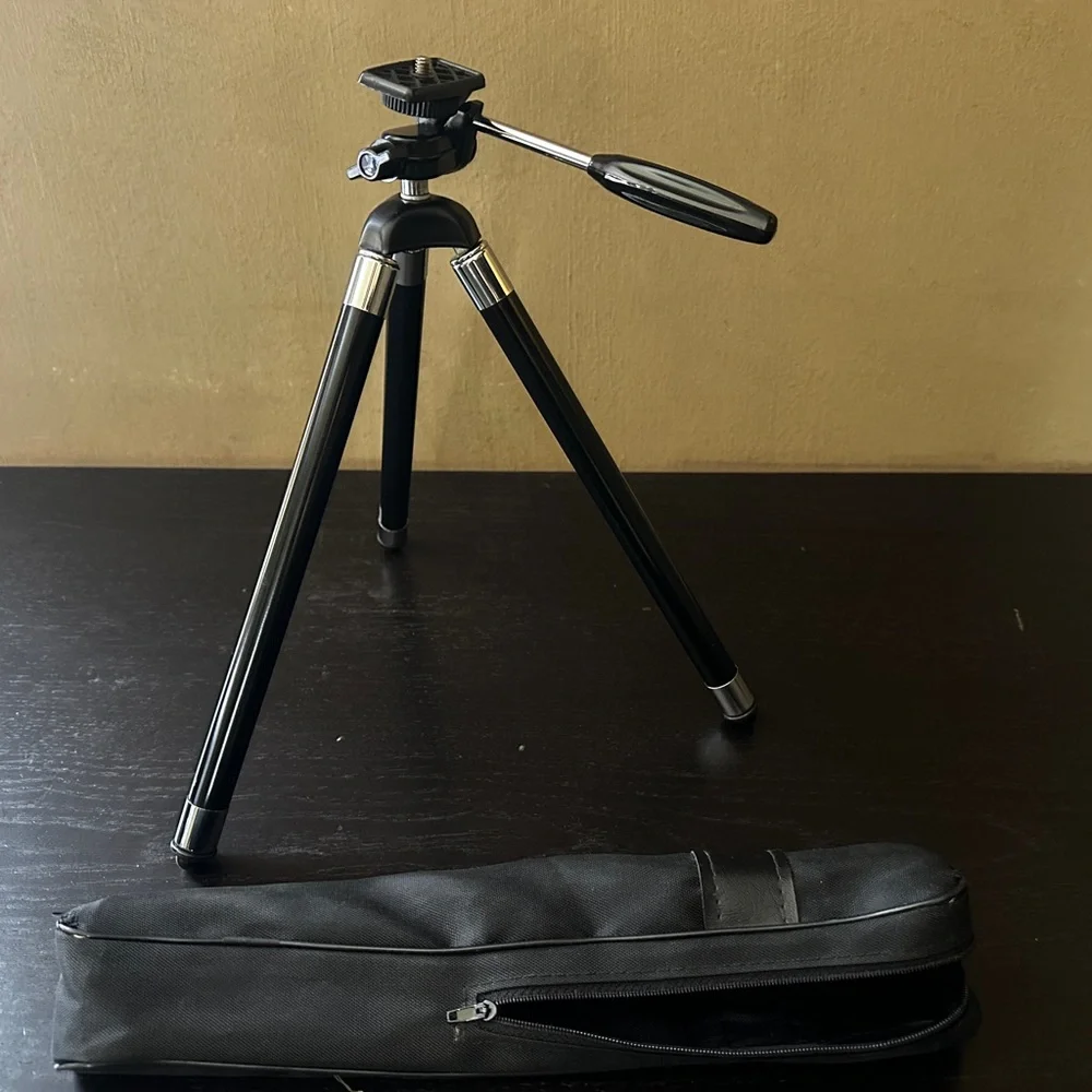 5 section expandable black tripod with carry case 5SE